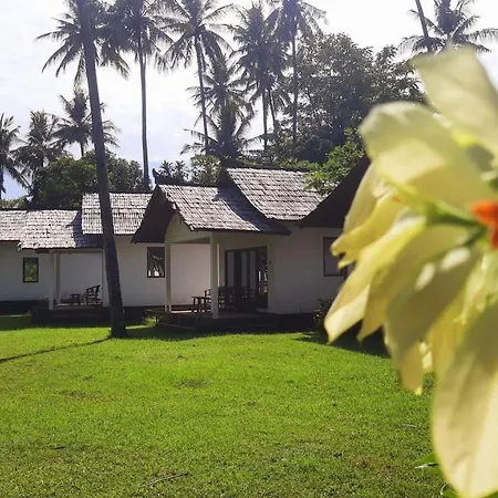 Sunset Springs Beach Retreat